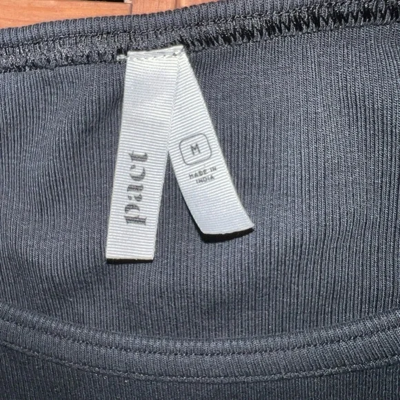 ‼️NWOT: Pact Organic Cotton Cropped Black Ribbed Long Sleeve Top - M - Picture 2 of 5